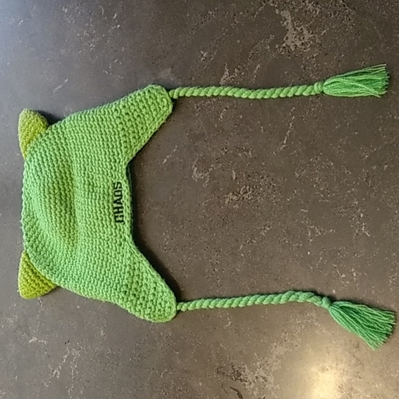 Chaos headwear in green. - Picture 2 of 6